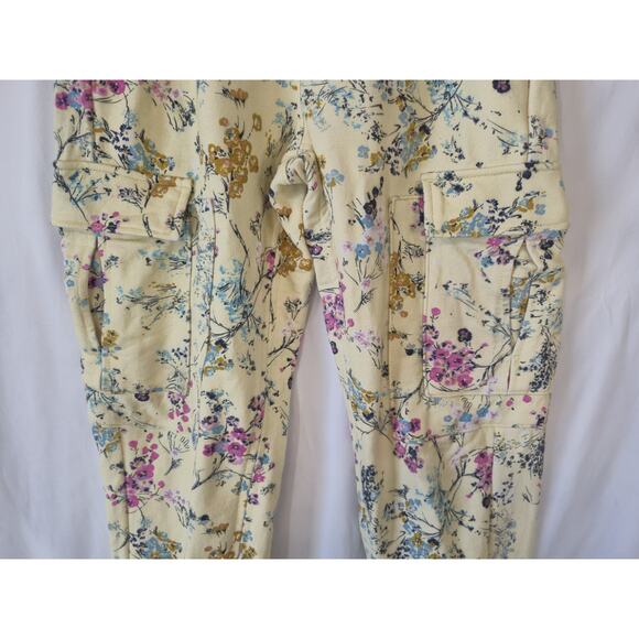 Cinq à Sept Parker Sakura *IN Yellow Floral Giles 2 Piece Set Small Top Joggers - Picture 7 of 16